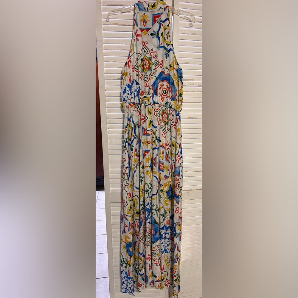 Sleeveless Multicolor Tropical -Print Maxi Dress - Size 4 looks like new and EUC